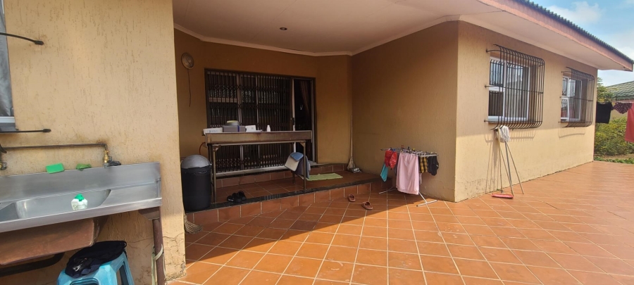 3 Bedroom Property for Sale in Edenvale Central Gauteng