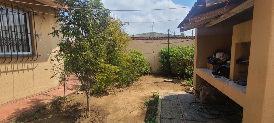 3 Bedroom Property for Sale in Edenvale Central Gauteng