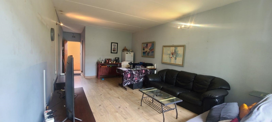 2 Bedroom Property for Sale in Edenvale Central Gauteng