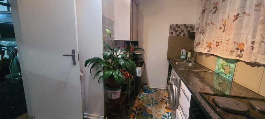 2 Bedroom Property for Sale in Edenvale Central Gauteng