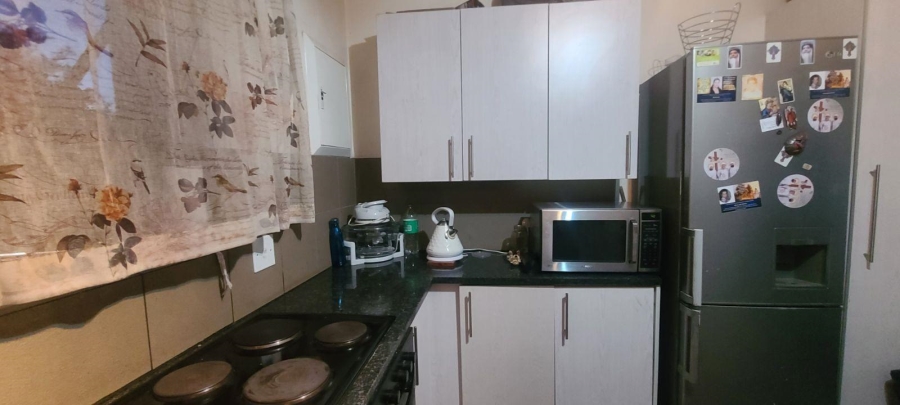 2 Bedroom Property for Sale in Edenvale Central Gauteng