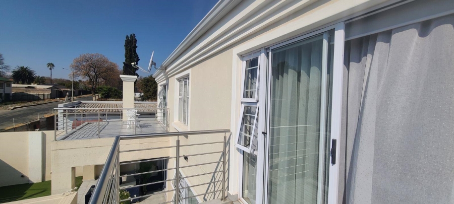 3 Bedroom Property for Sale in Edenvale Central Gauteng