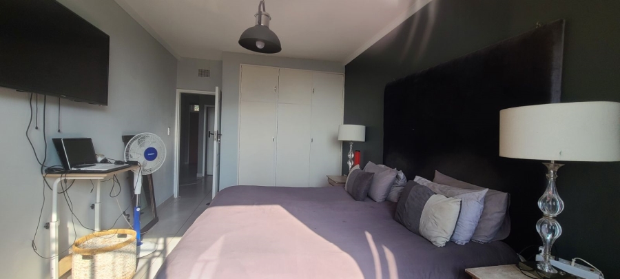 2 Bedroom Property for Sale in Edenvale Central Gauteng