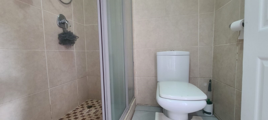 2 Bedroom Property for Sale in Edenvale Central Gauteng