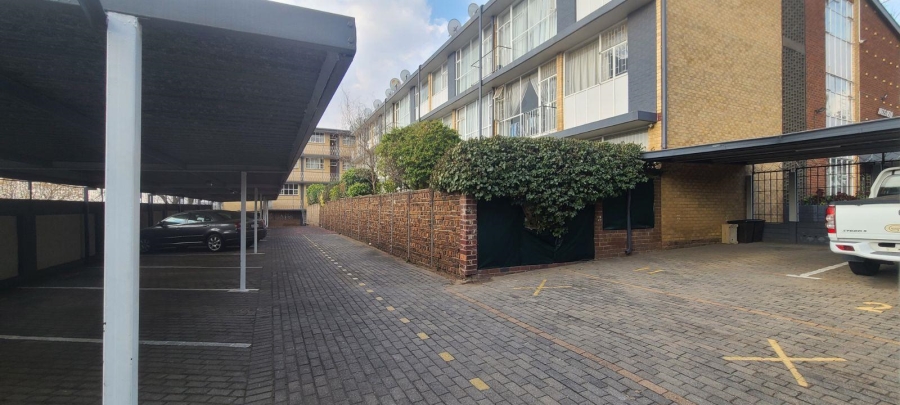 2 Bedroom Property for Sale in Edenvale Central Gauteng