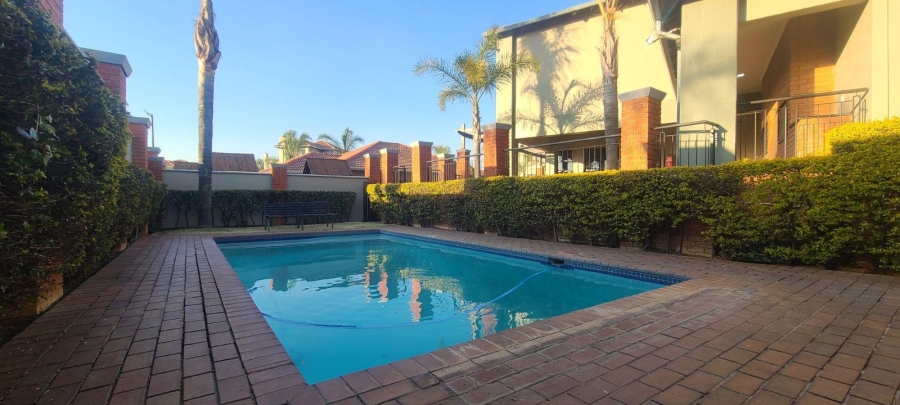 2 Bedroom Property for Sale in Bedfordview Gauteng