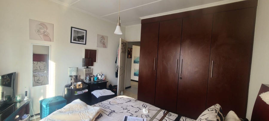 2 Bedroom Property for Sale in Bedfordview Gauteng