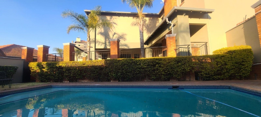 2 Bedroom Property for Sale in Bedfordview Gauteng