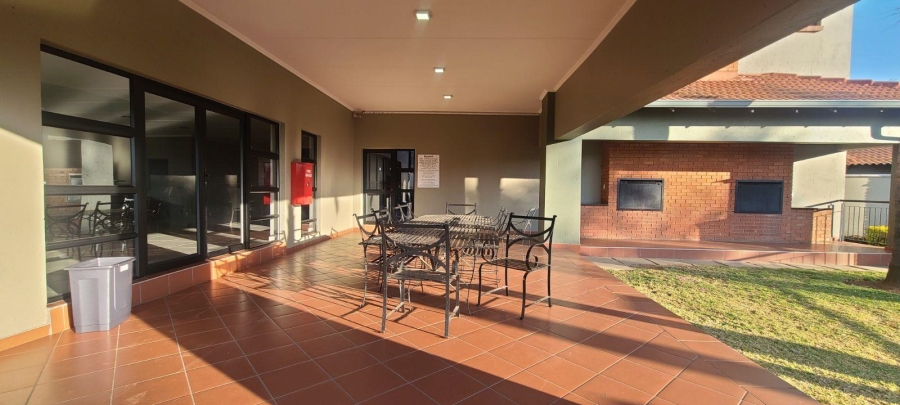 2 Bedroom Property for Sale in Bedfordview Gauteng
