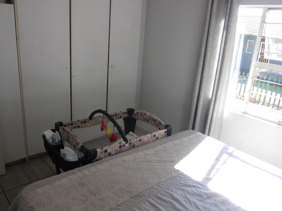 2 Bedroom Property for Sale in Linmeyer Gauteng