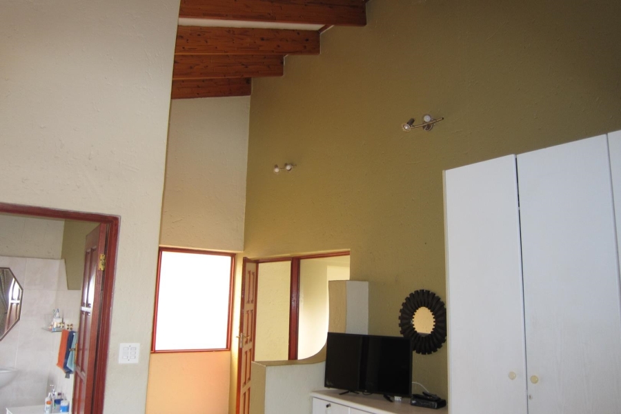 3 Bedroom Property for Sale in Suideroord Gauteng