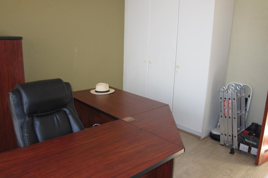 3 Bedroom Property for Sale in Suideroord Gauteng