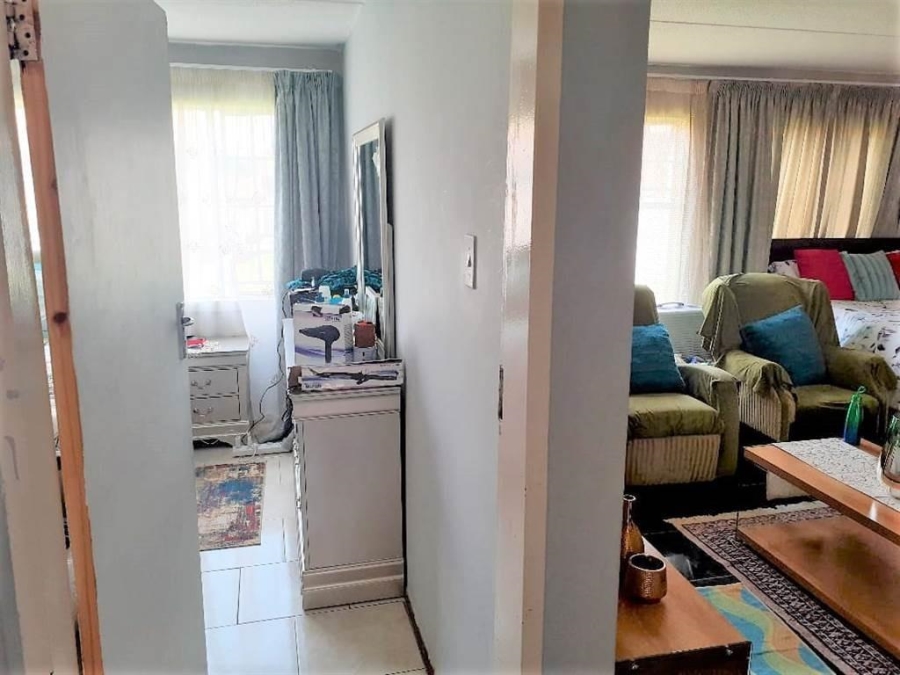 2 Bedroom Property for Sale in Alan Manor Gauteng