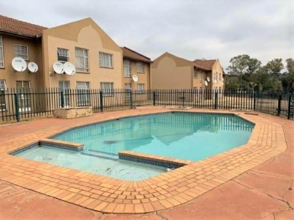 2 Bedroom Property for Sale in Alan Manor Gauteng