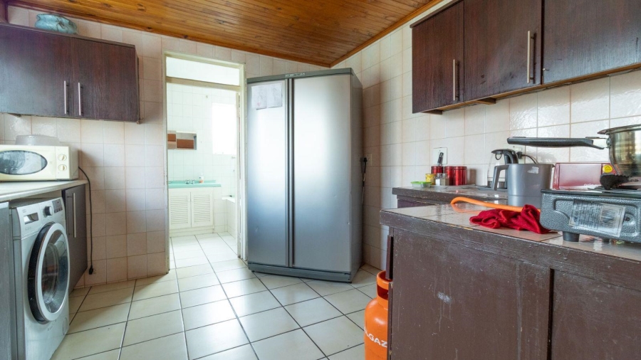 5 Bedroom Property for Sale in Chrisville Gauteng