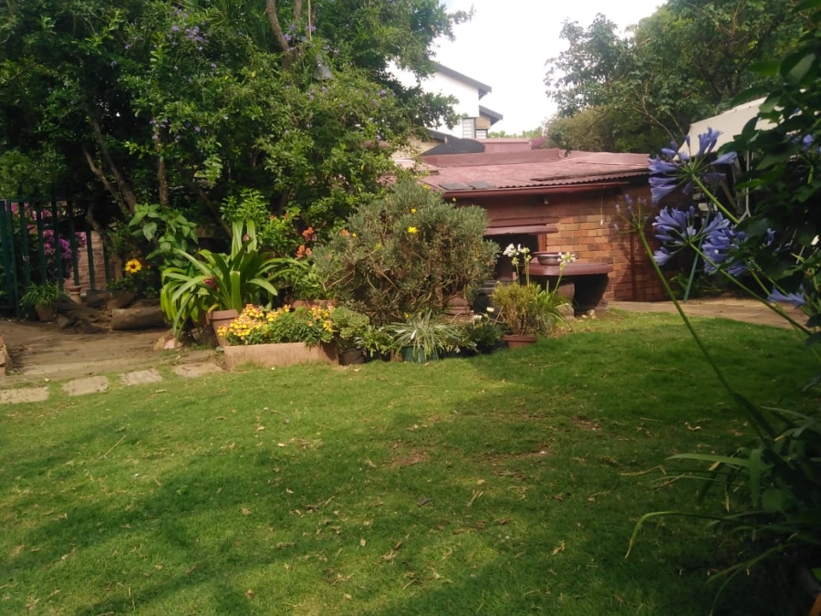 6 Bedroom Property for Sale in Suideroord Gauteng
