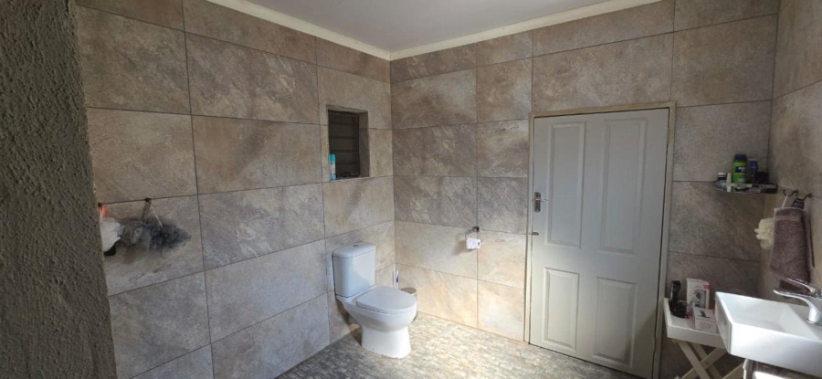 4 Bedroom Property for Sale in Mayberry Park Gauteng