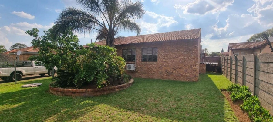 4 Bedroom Property for Sale in Mayberry Park Gauteng