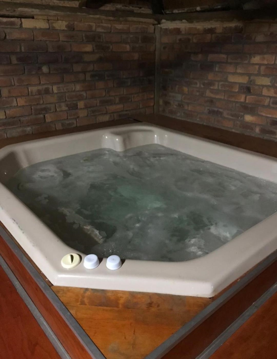 4 Bedroom Property for Sale in Mayberry Park Gauteng