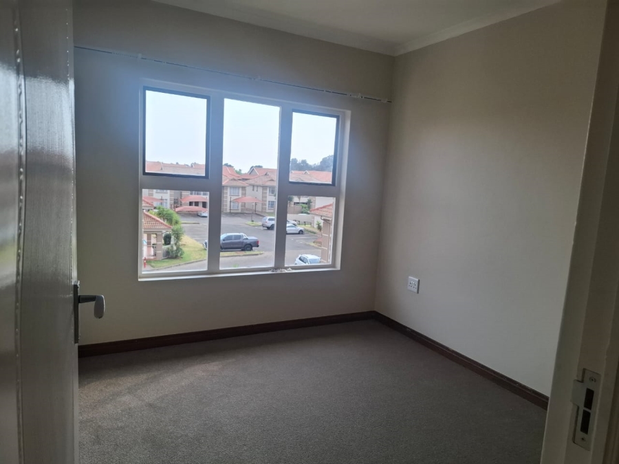 1 Bedroom Property for Sale in Brentwood Park Gauteng