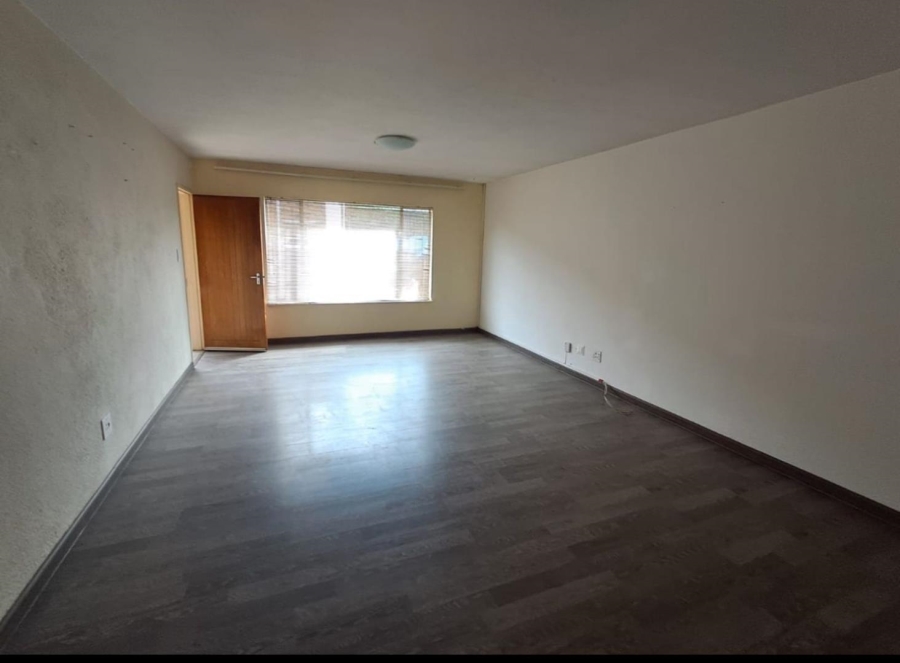 1 Bedroom Property for Sale in New Redruth Gauteng