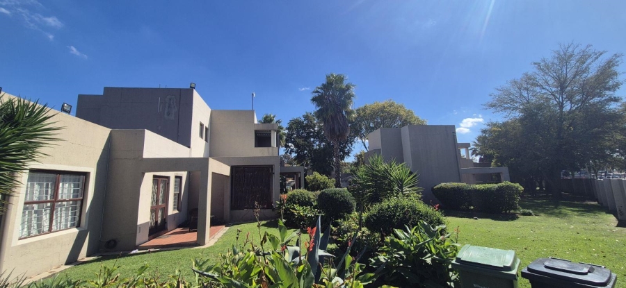 1 Bedroom Property for Sale in New Market Park Gauteng