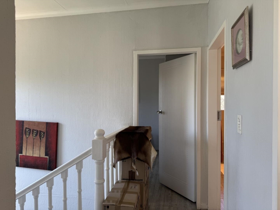 3 Bedroom Property for Sale in New Redruth Gauteng