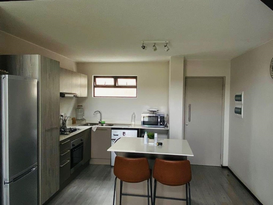 2 Bedroom Property for Sale in Broadacres Gauteng