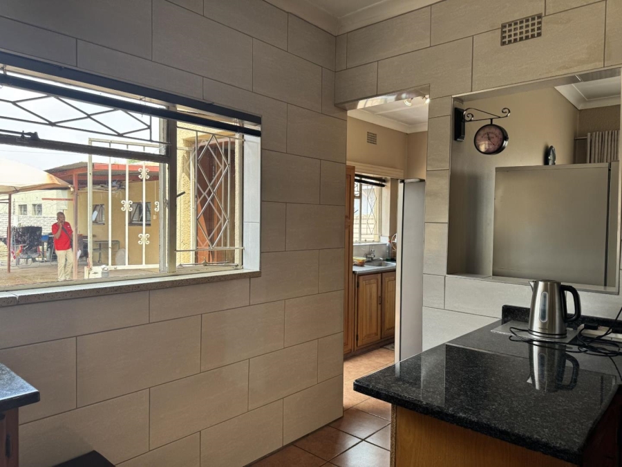 4 Bedroom Property for Sale in New Redruth Gauteng