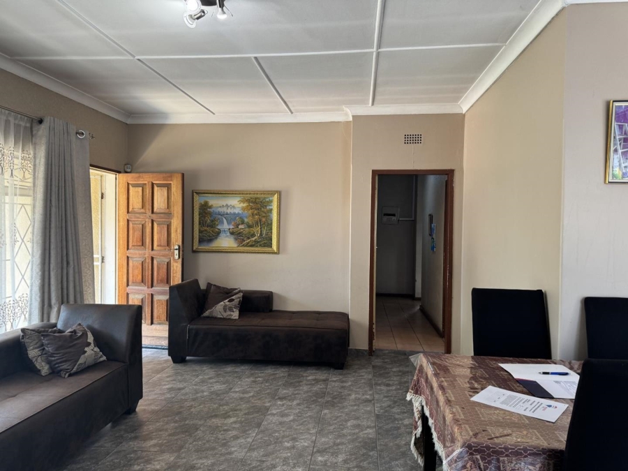 4 Bedroom Property for Sale in New Redruth Gauteng