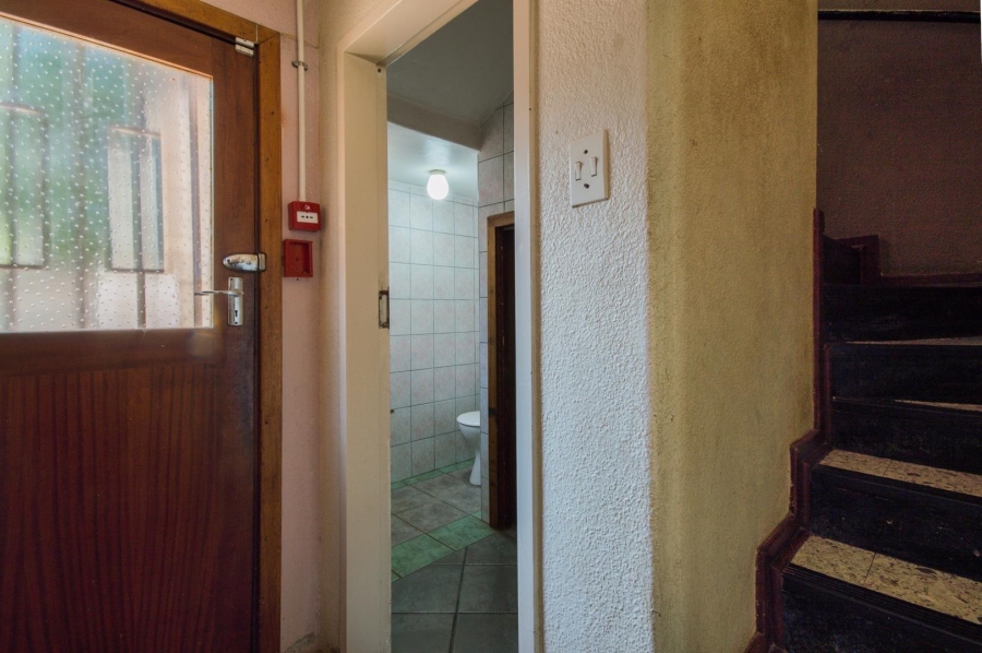 10 Bedroom Property for Sale in Illiondale Gauteng