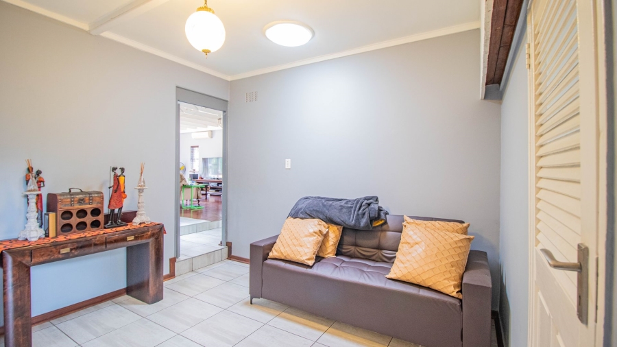 4 Bedroom Property for Sale in Dowerglen Gauteng