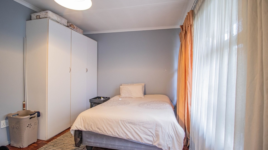 4 Bedroom Property for Sale in Dowerglen Gauteng