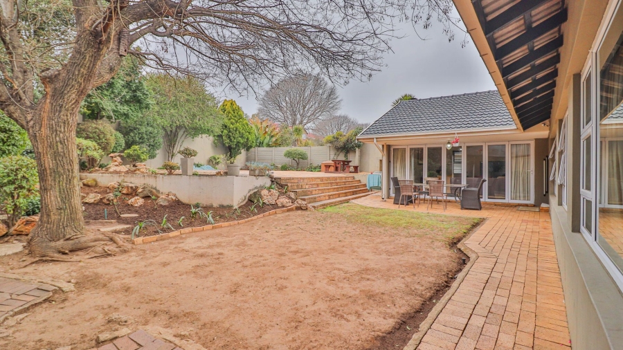 4 Bedroom Property for Sale in Dowerglen Gauteng
