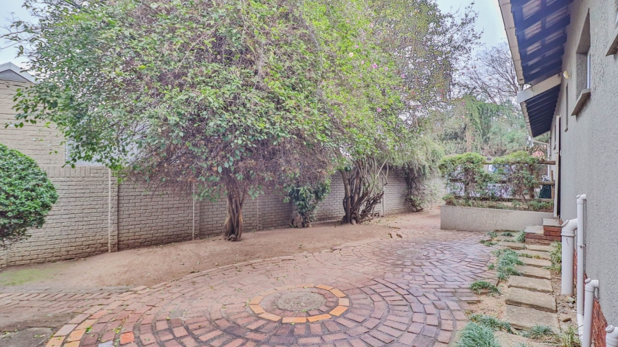 4 Bedroom Property for Sale in Dowerglen Gauteng