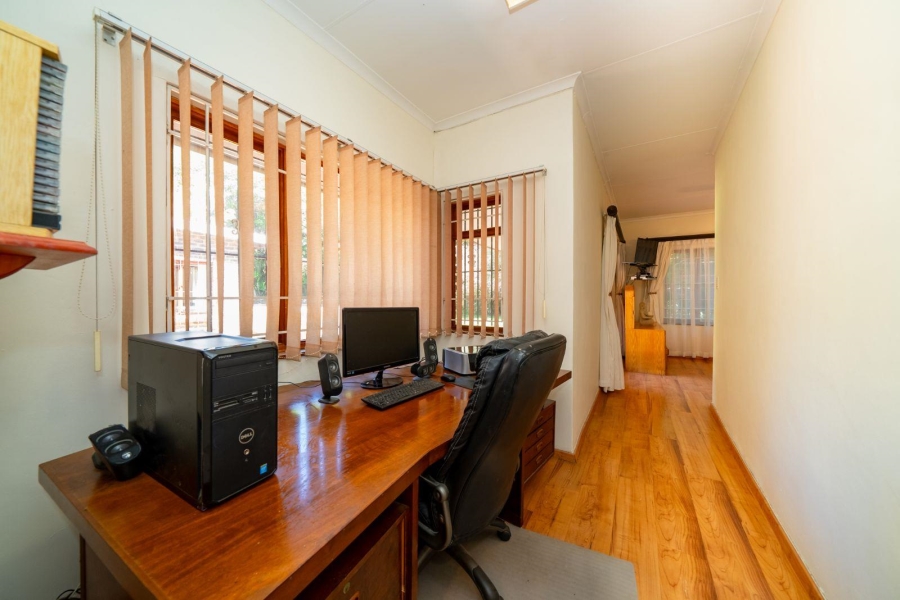 4 Bedroom Property for Sale in Eastleigh Ridge Gauteng