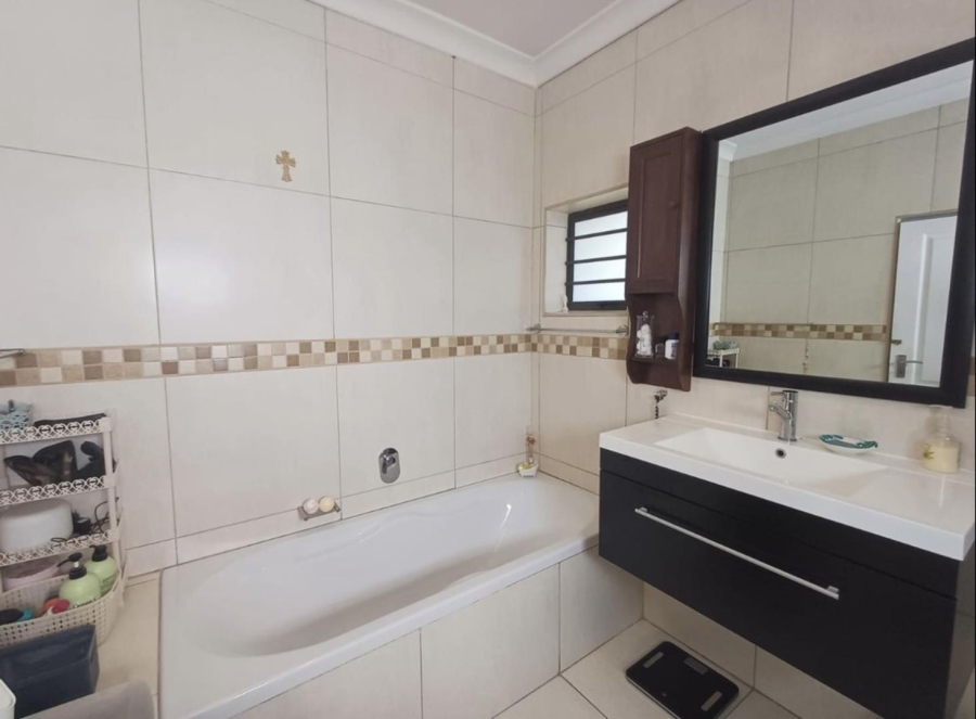 3 Bedroom Property for Sale in Elma Park Gauteng