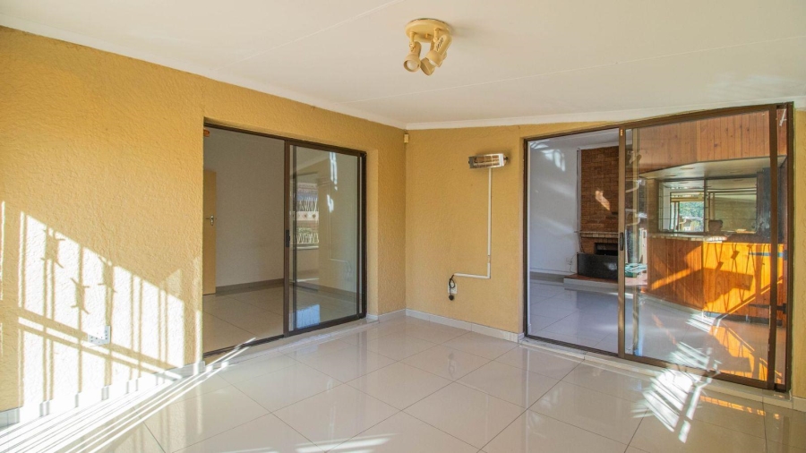 4 Bedroom Property for Sale in Illiondale Gauteng