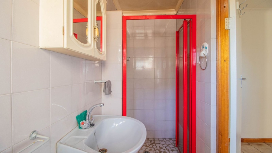 4 Bedroom Property for Sale in Illiondale Gauteng
