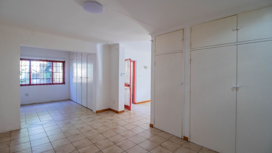 4 Bedroom Property for Sale in Illiondale Gauteng