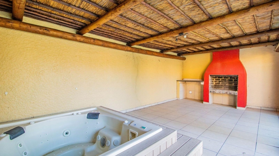 4 Bedroom Property for Sale in Illiondale Gauteng