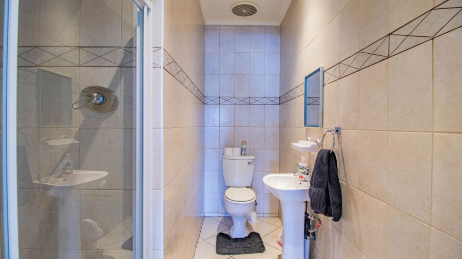 4 Bedroom Property for Sale in Illiondale Gauteng
