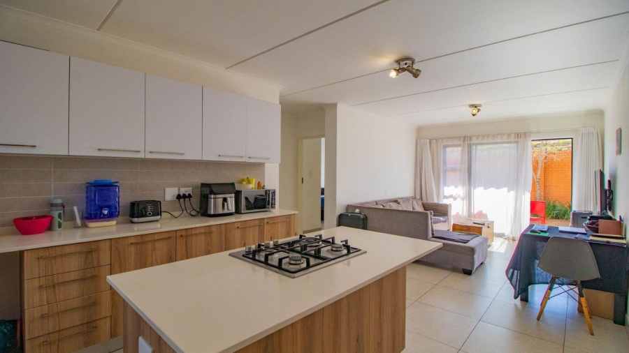2 Bedroom Property for Sale in Founders Hill Gauteng