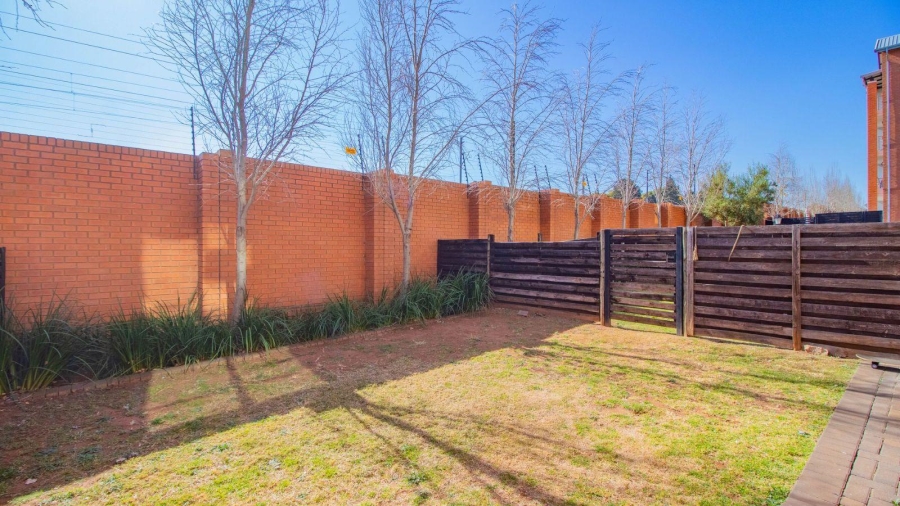 2 Bedroom Property for Sale in Founders Hill Gauteng