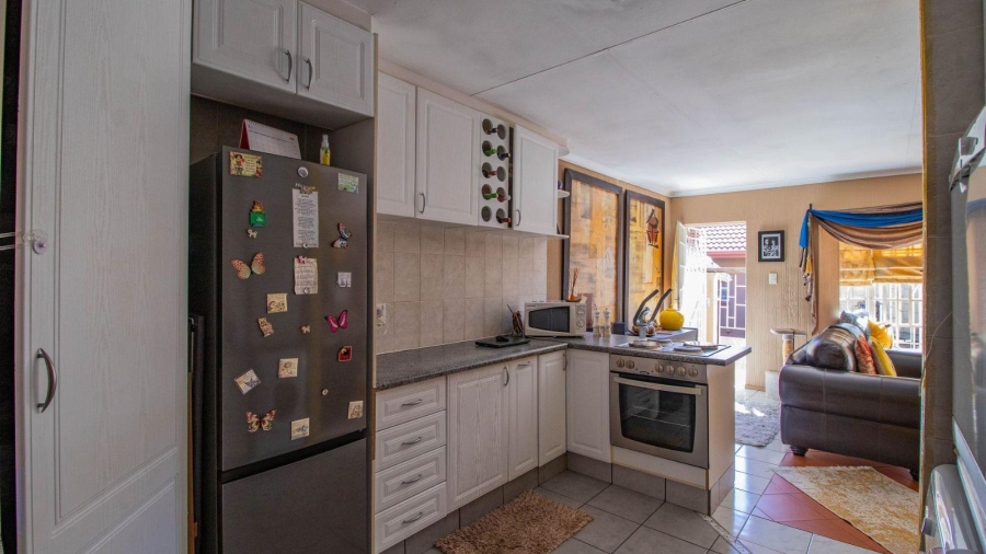 2 Bedroom Property for Sale in Norkem Park Gauteng
