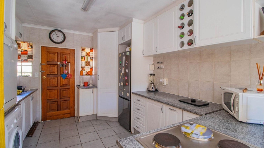 2 Bedroom Property for Sale in Norkem Park Gauteng