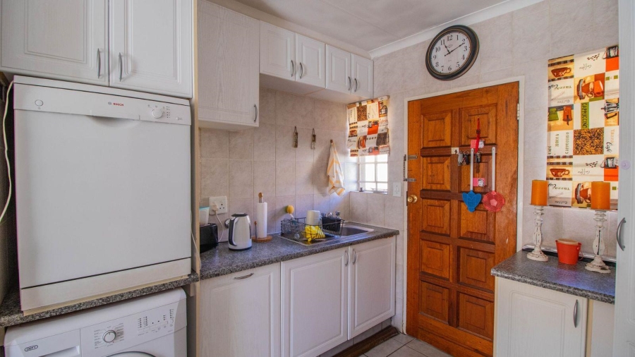 2 Bedroom Property for Sale in Norkem Park Gauteng