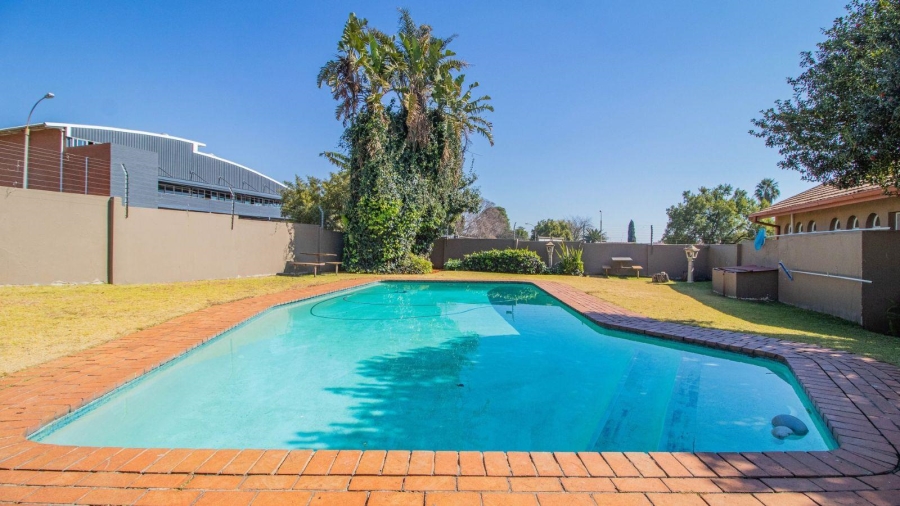2 Bedroom Property for Sale in Norkem Park Gauteng