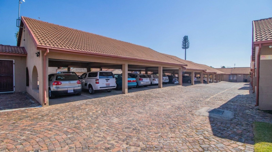 2 Bedroom Property for Sale in Norkem Park Gauteng