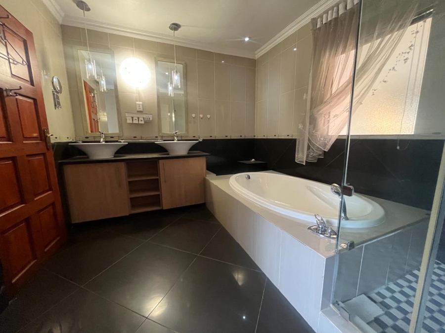 3 Bedroom Property for Sale in Elma Park Gauteng
